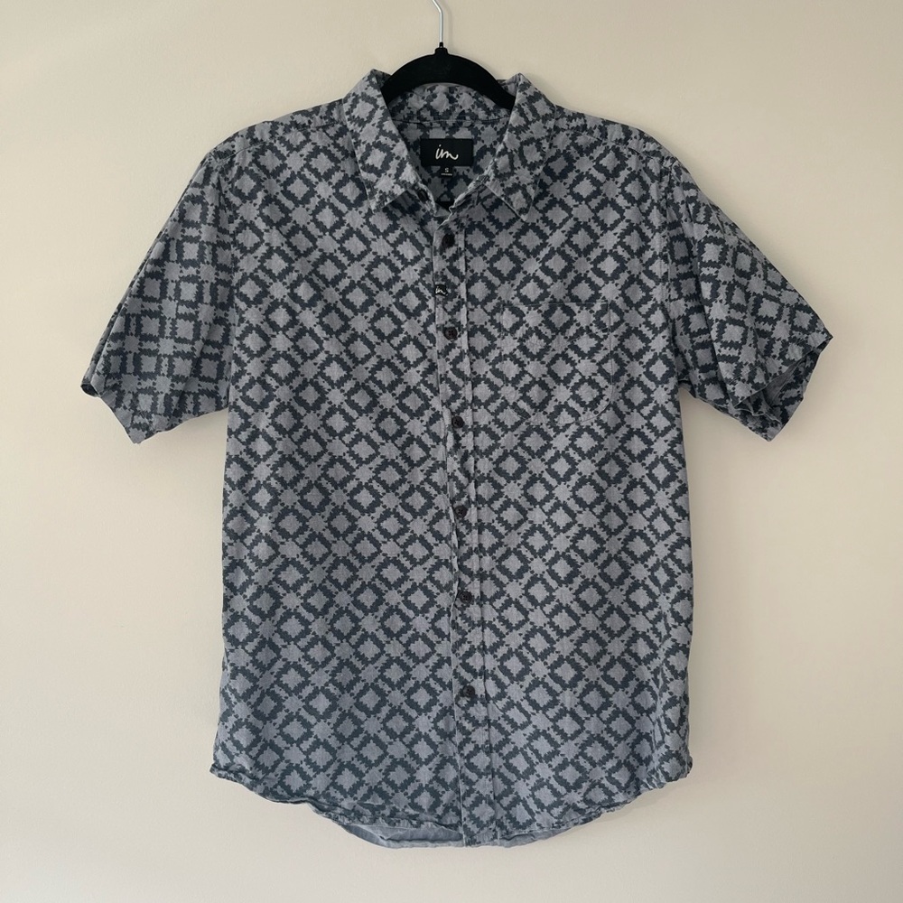 🌊 Imperial Motion Men’s Print Short Sleeve Button Down Grey Hues Surf Style